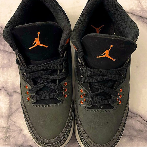 Jordan retro 4s - Picture 1 of 3